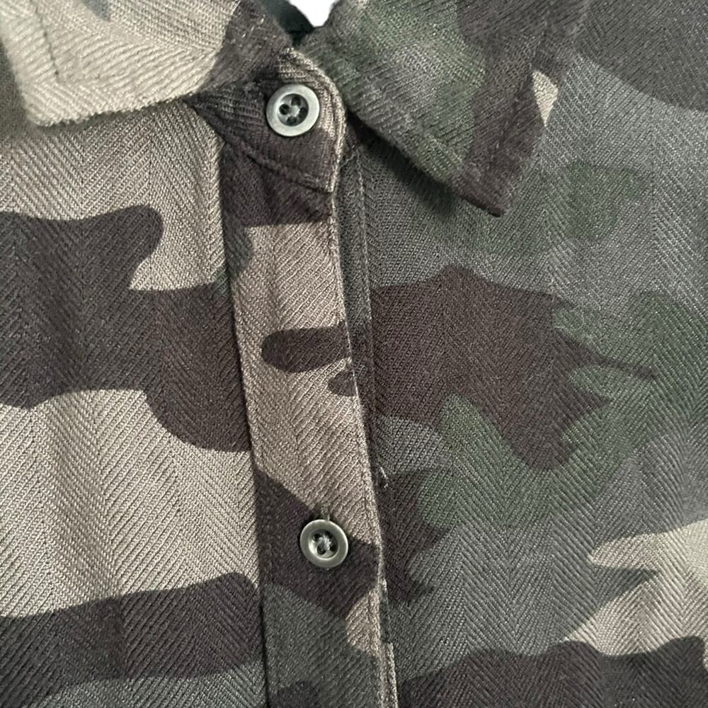 Rails Evereve Jordan Forest Camo Button Down Flan… - image 7